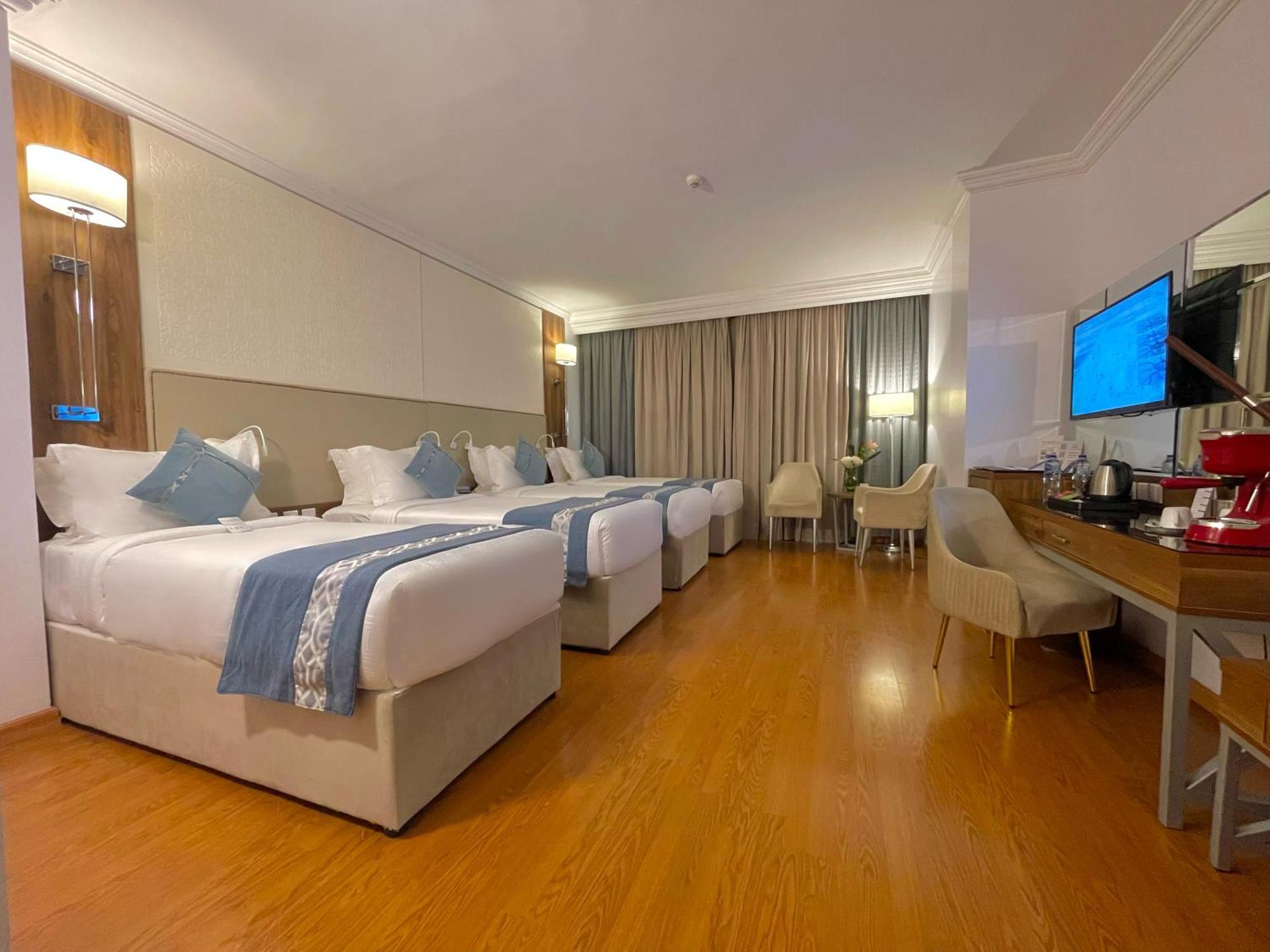 Hotel Al Ritz Al Madinah Medína Exteriér fotografie